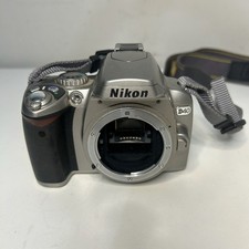 Nikon D40 Silver 6.1MP DSLR
