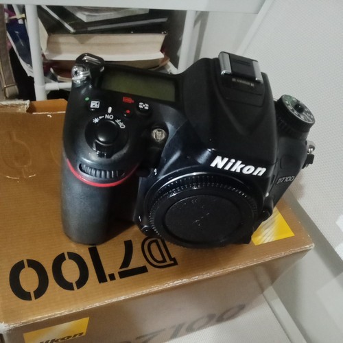 Nikon d7100 body - nikon, d